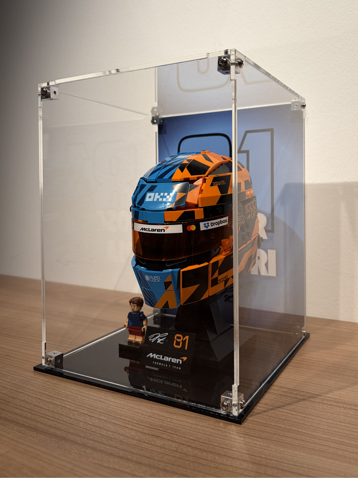 Display Case for Oscar Piastri McLaren Helmet (43017)