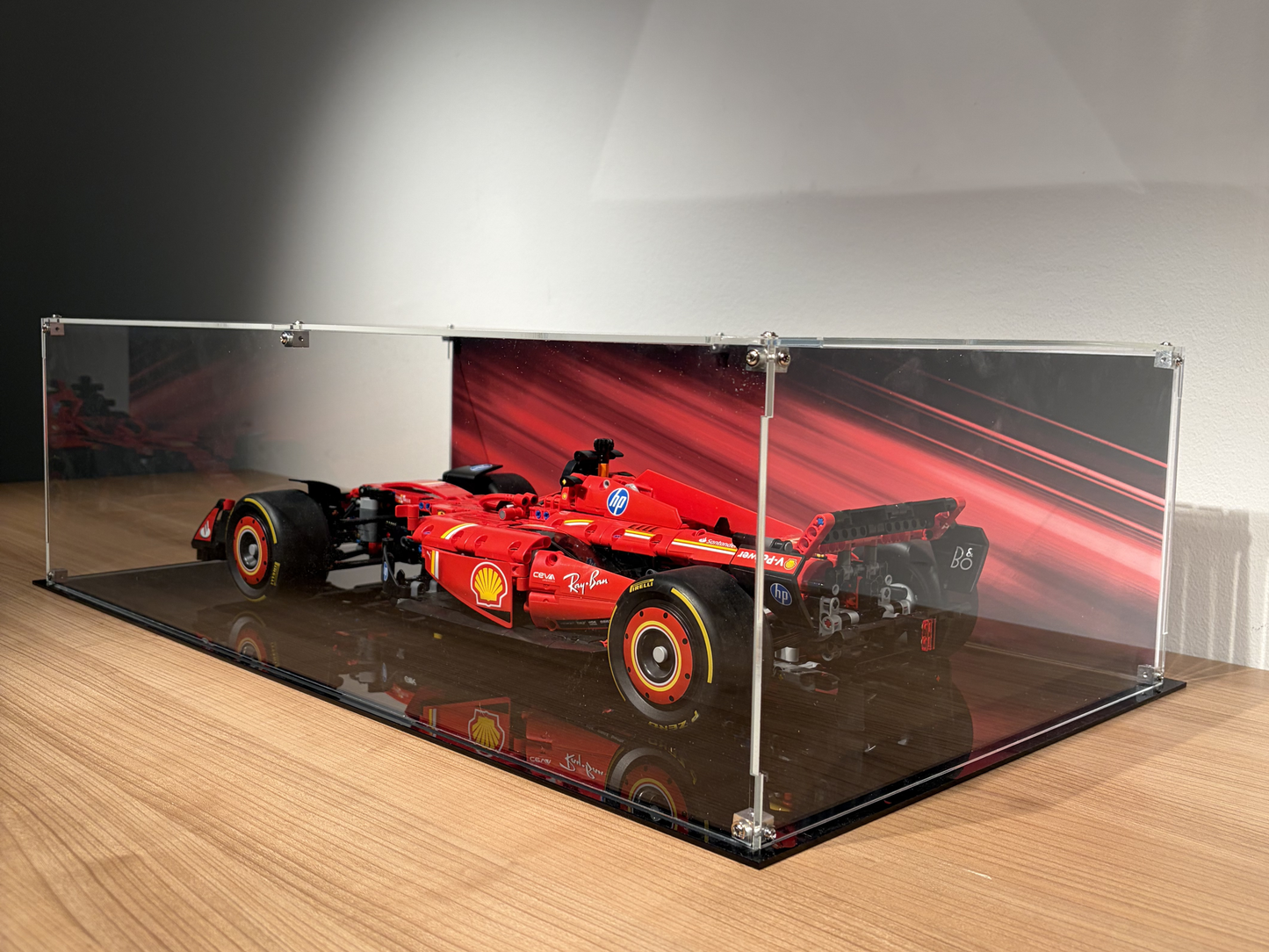 Ferrari SF-24 Display Case 42207