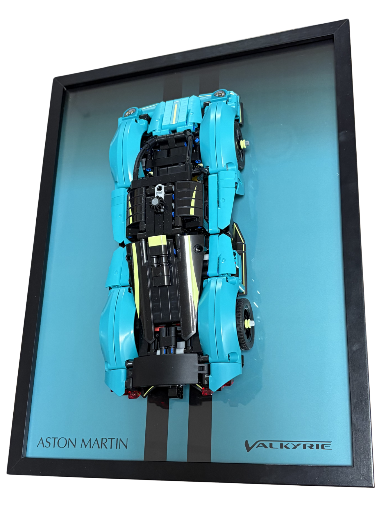 Lego Technic Aston Martin Valkyrie Display Frame (42208)