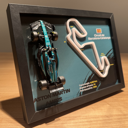 Ramka z bolidem Aston Martin - Circuit de Barcelona‑Catalunya