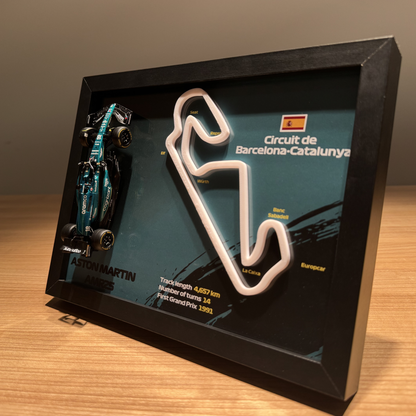 Ramka z bolidem Aston Martin - Circuit de Barcelona‑Catalunya